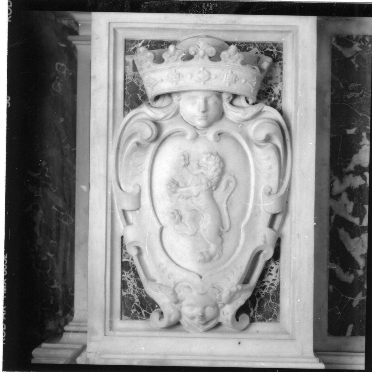 stemma (rilievo, coppia) di Marasi Costantino (sec. XVII)