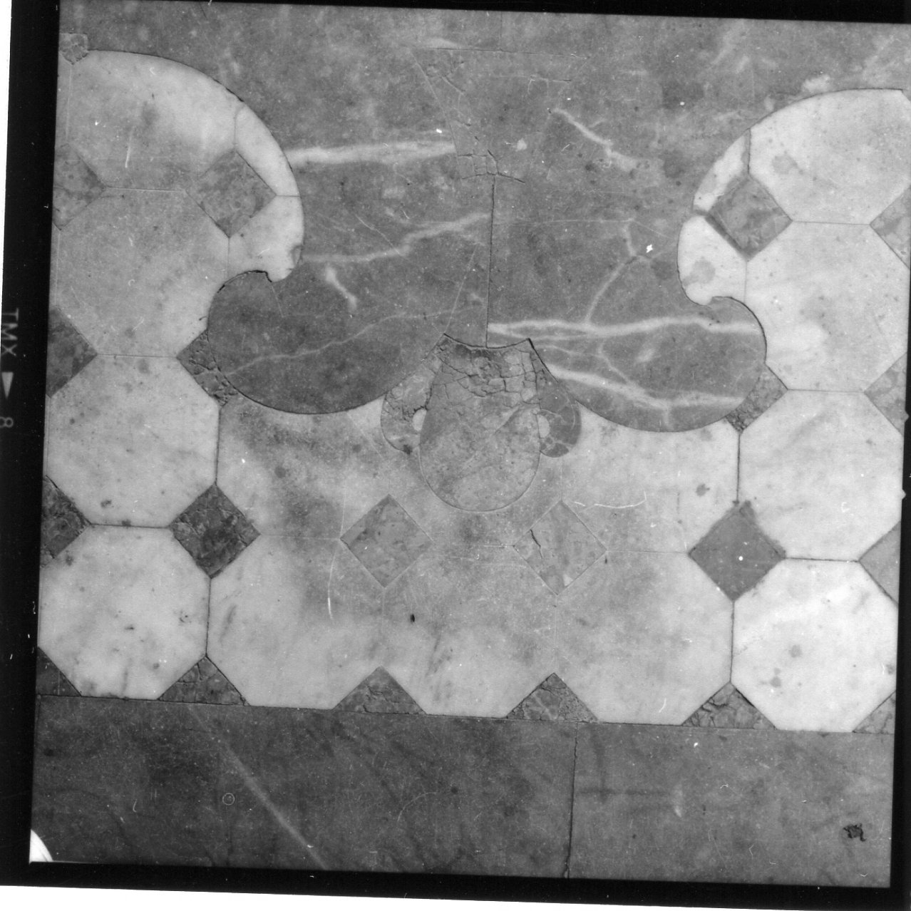 pavimento - bottega napoletana (prima metà sec. XVII)