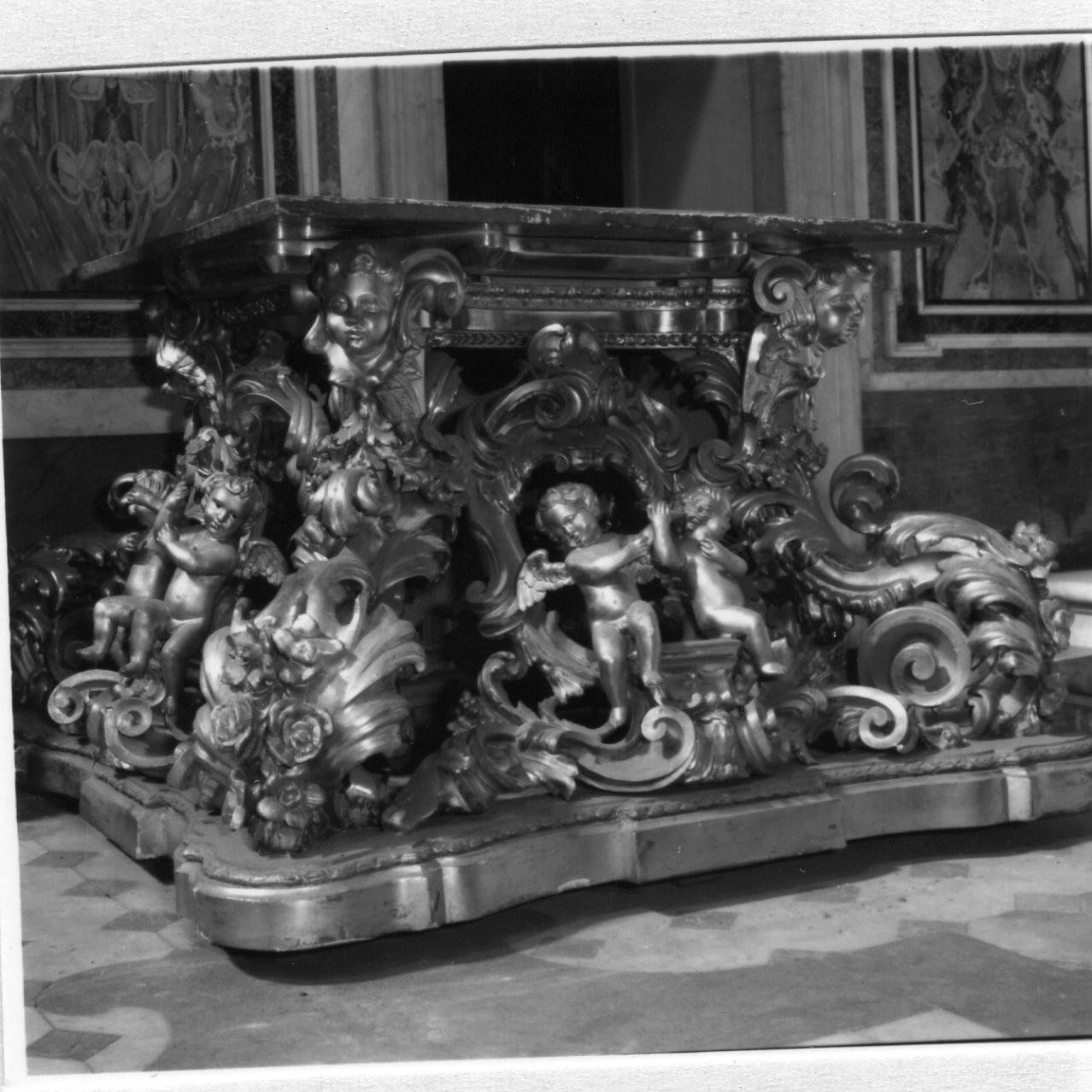 base - bottega napoletana (metà sec. XIX)