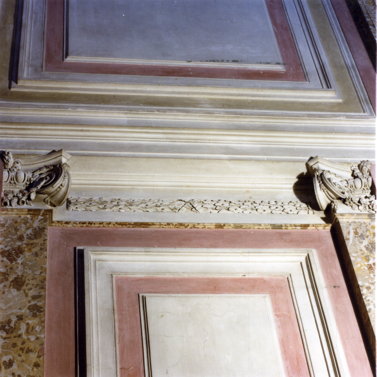 decorazione plastica, serie di Broggia Giovanni Battista - bottega napoletana (sec. XVIII)