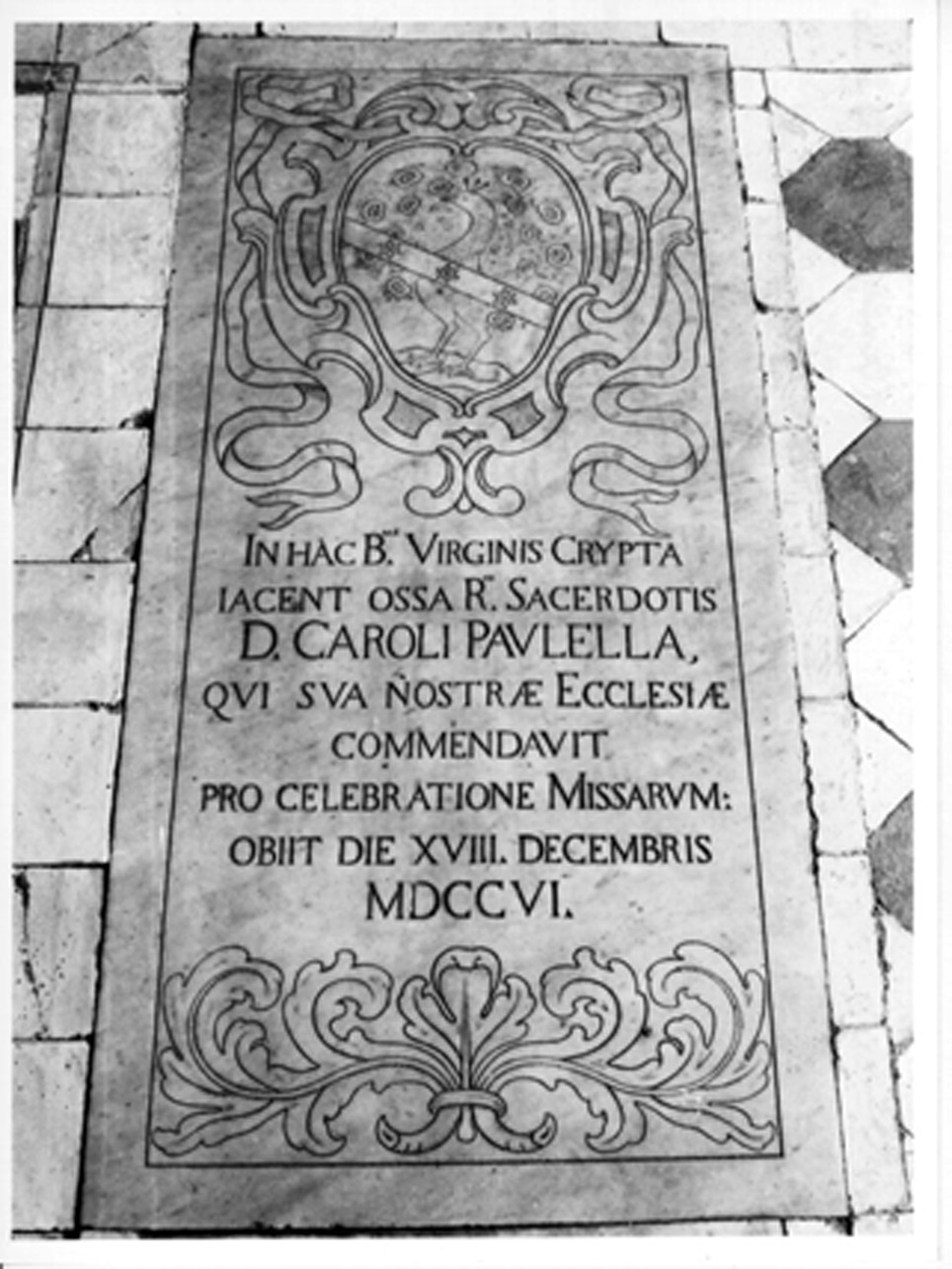 lapide tombale - bottega napoletana (sec. XVIII)