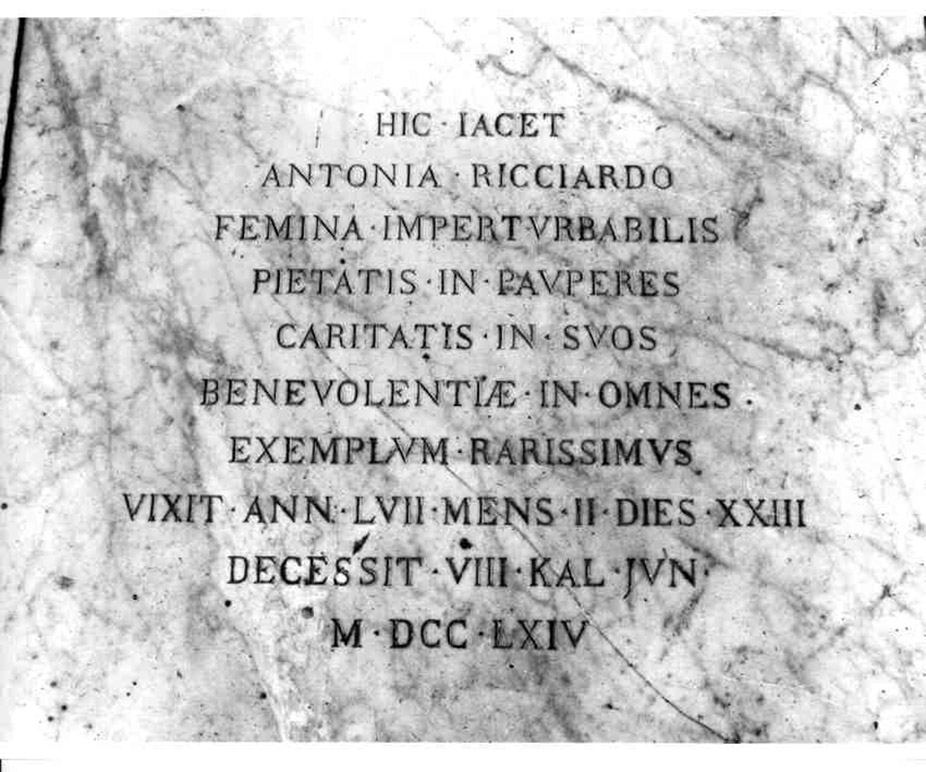 lastra tombale - bottega napoletana (sec. XVIII)