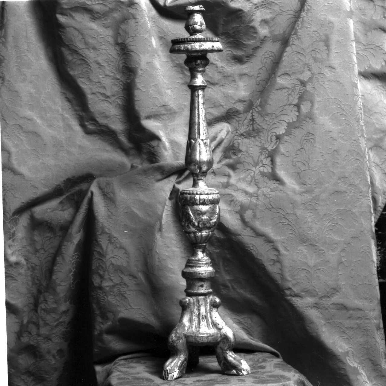 candelabro, serie - bottega campana (sec. XVIII)