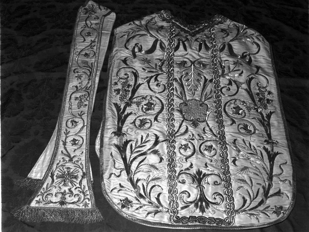 paramento liturgico - manifattura campana (sec. XIX)