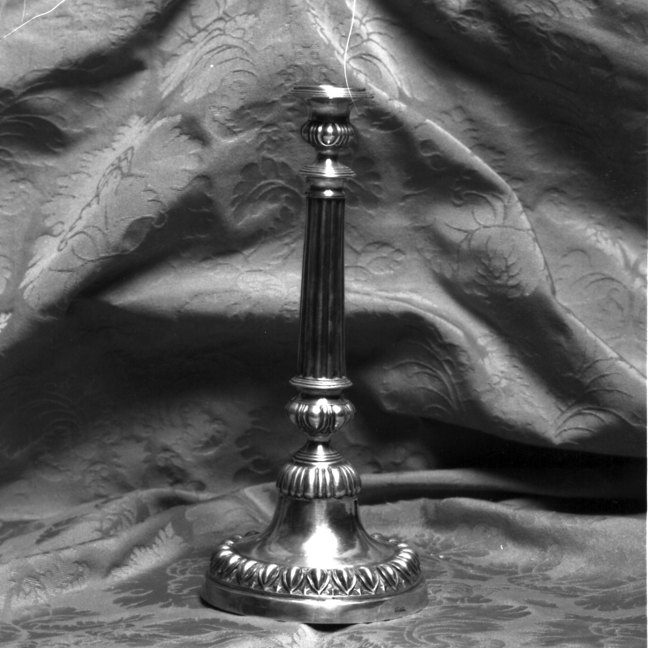 candeliere, serie - bottega campana (sec. XIX)