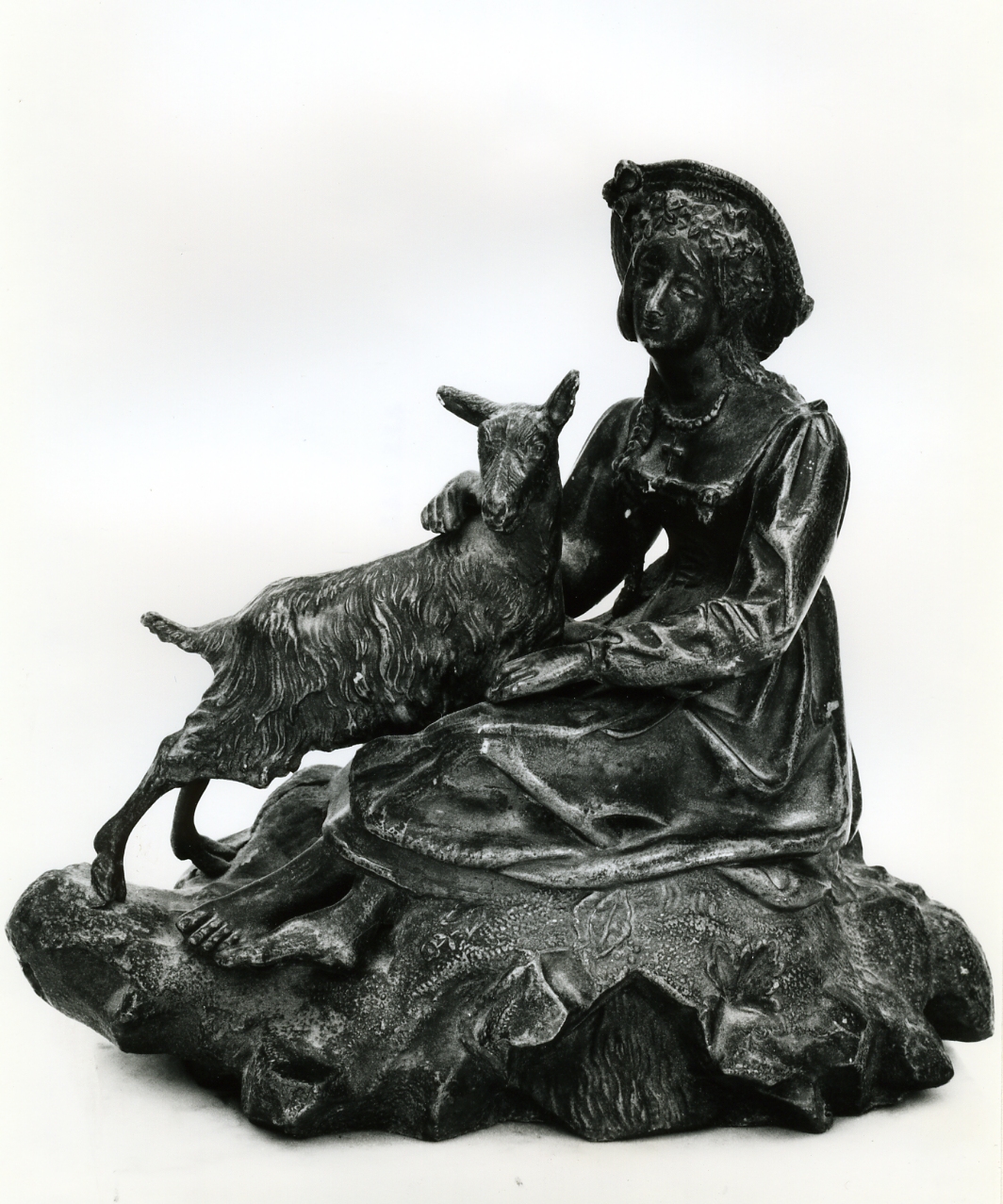 FIGURA DI PASTORELLA (STATUETTA) - manifattura francese (FINE sec. XIX)