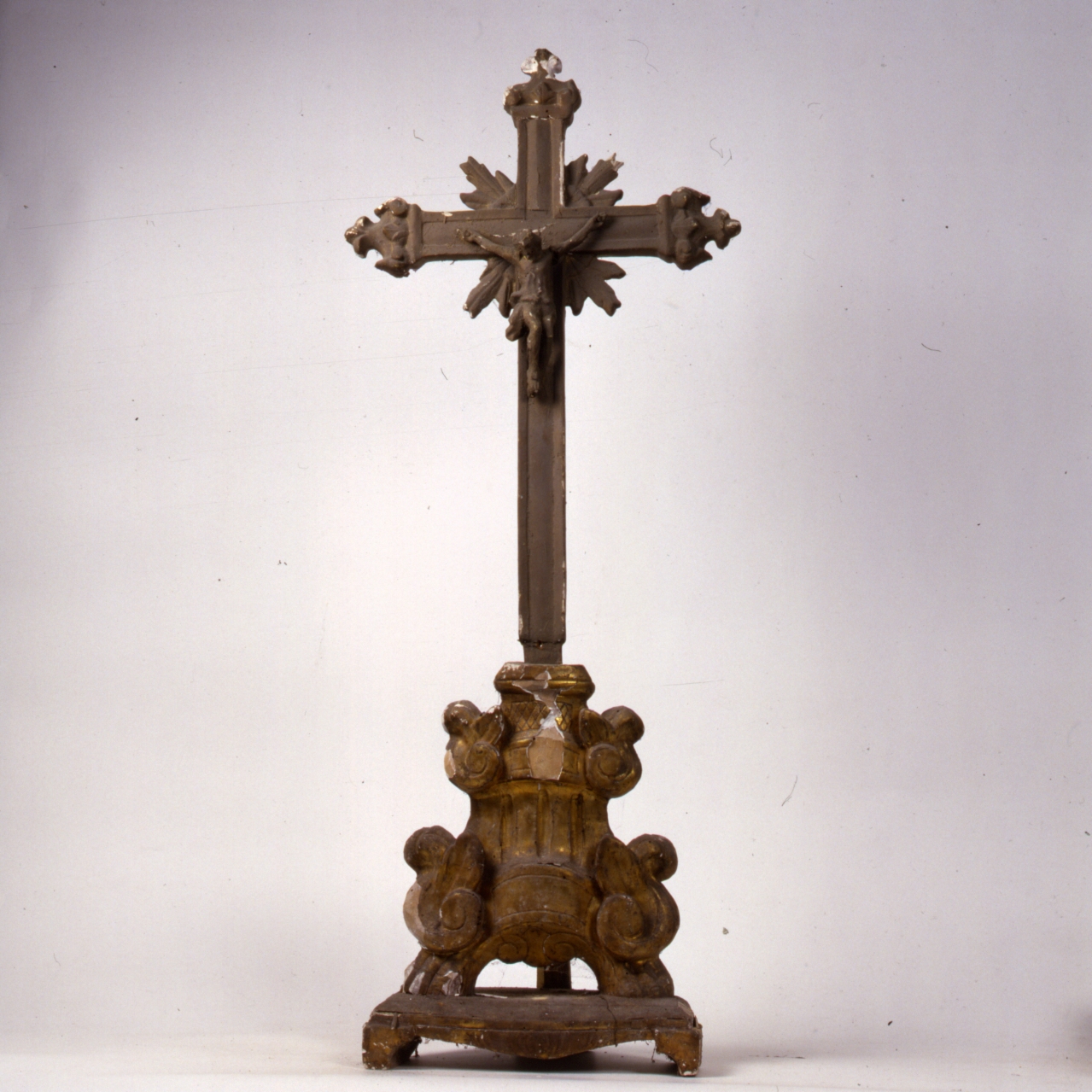 CROCE D'ALTARE - MANIFATTURA NAPOLETANA (Prima metà SEC. XIX)