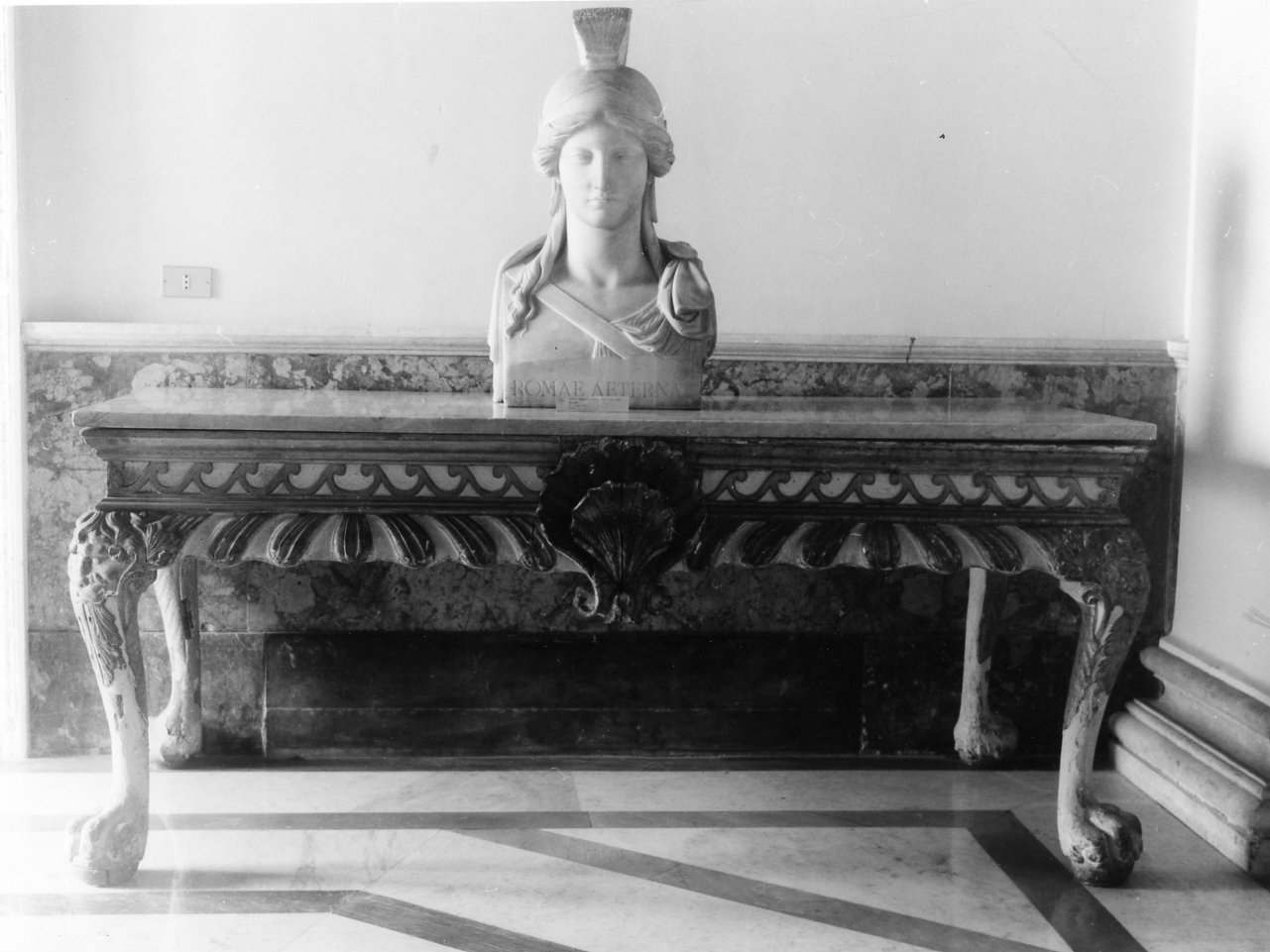 console, serie - bottega inglese (secondo quarto sec. XIX)