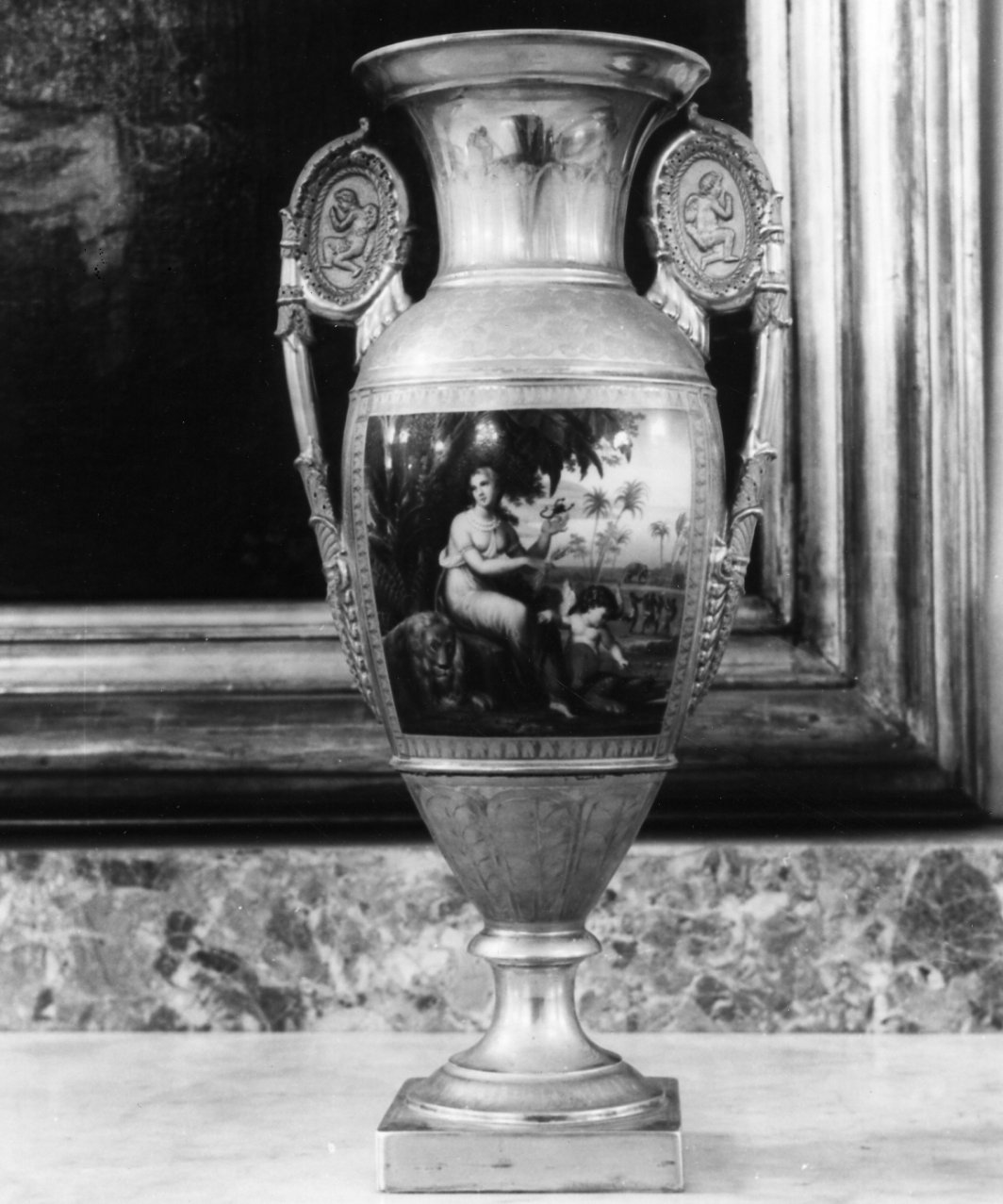 allegoria dell'Asia (vaso) - manifattura di Sèvres (prima metà sec. XIX)