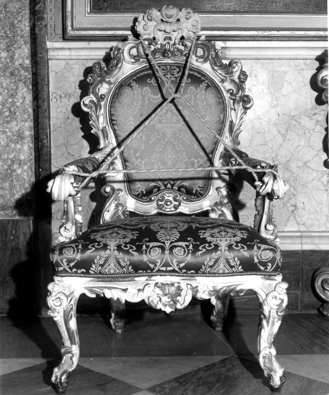 poltrona, serie - bottega napoletana (seconda metà sec. XIX)