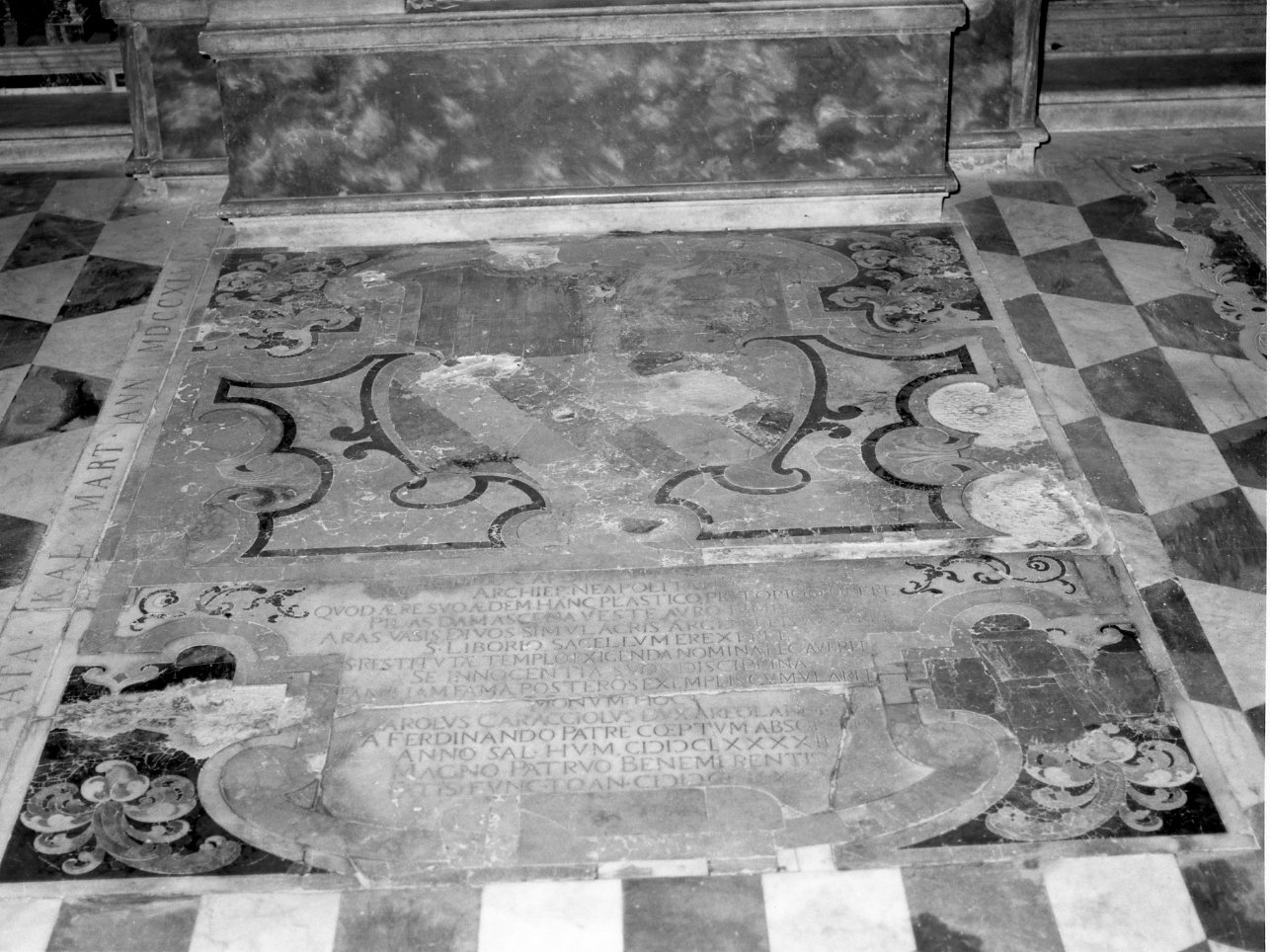 lapide commemorativa - bottega campana (sec. XVII)