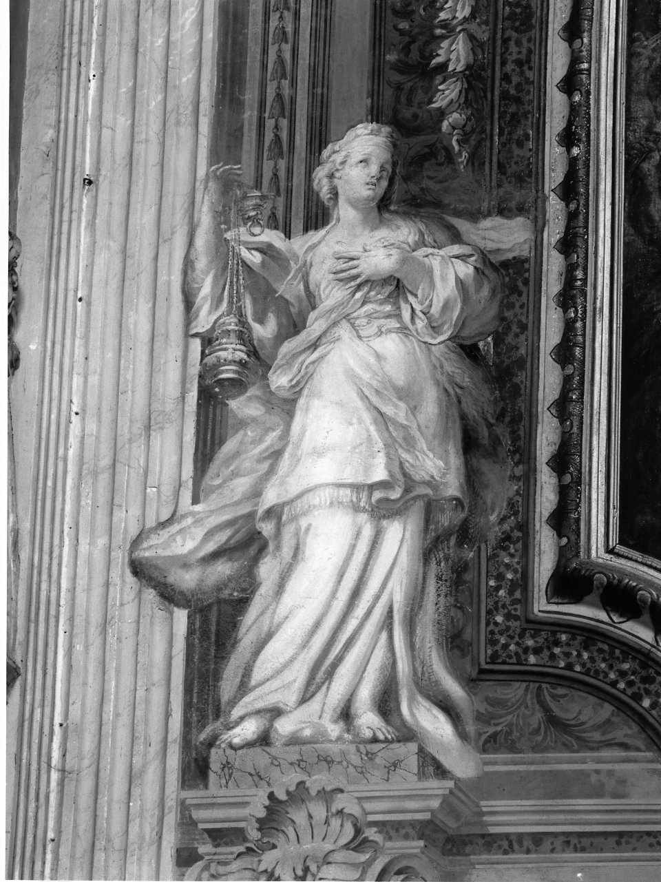 figura allegorica femminile (decorazione pittorica) di Del Po Giacomo (sec. XVIII)