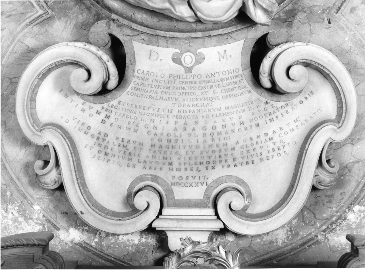 lapide tombale di Vaccaro Domenico Antonio (bottega) (sec. XVIII)