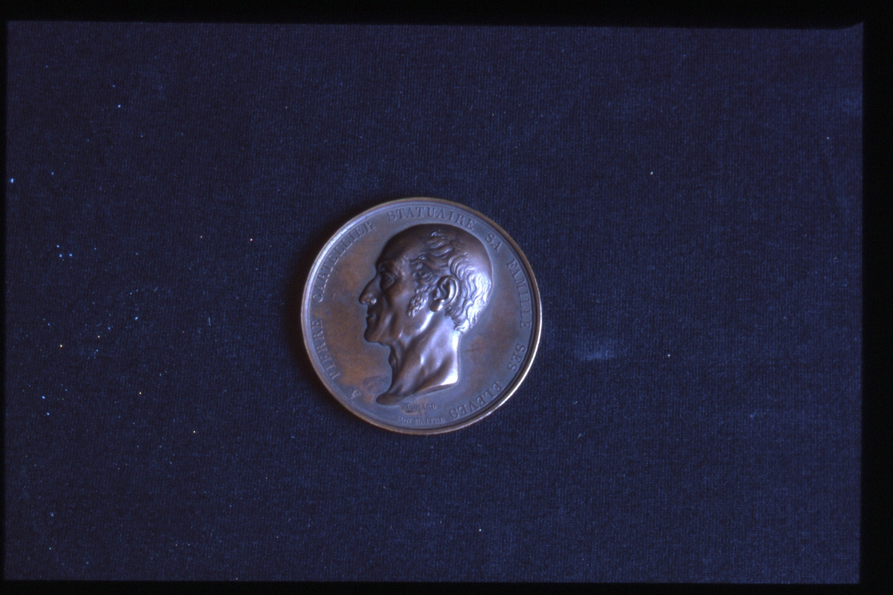 ritratto di Pierre Cartellier (medaglia) di Domard Joseph Francois (seconda metà sec. XIX)