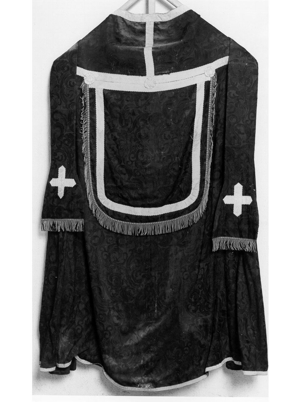 PARAMENTO LITURGICO, INSIEME - MANIFATTURA NAPOLETANA (FINE sec. XIX)