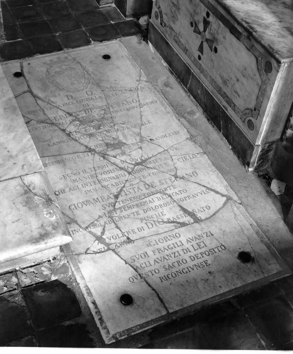 lapide tombale - bottega napoletana (sec. XIX)