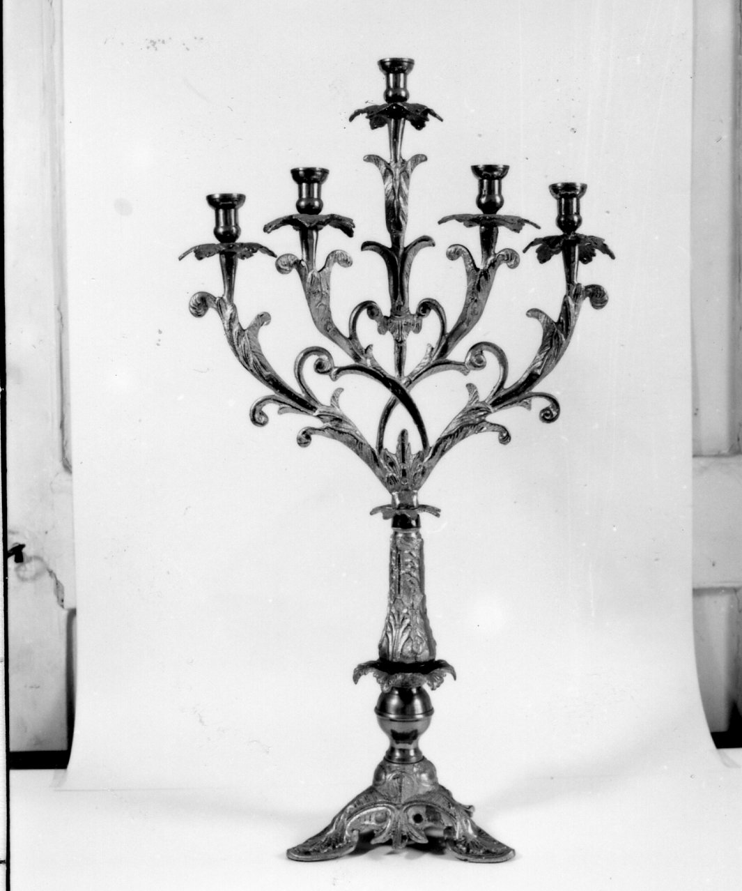 candelabro, serie - bottega napoletana (seconda metà sec. XIX)