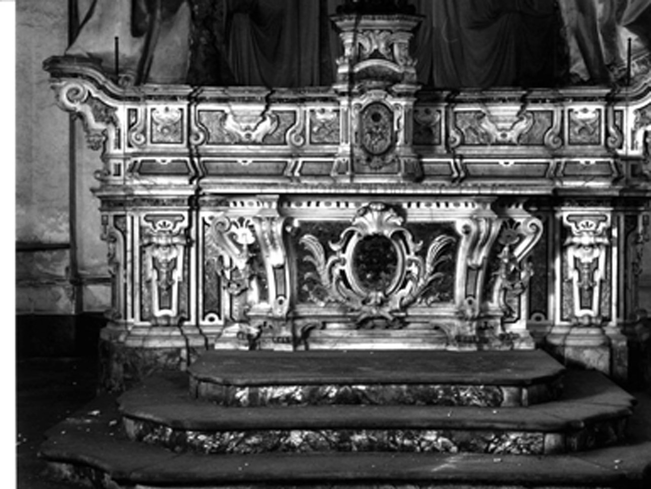 ALTARE MAGGIORE - BOTTEGA NAPOLETANA (Metà sec. XVIII)