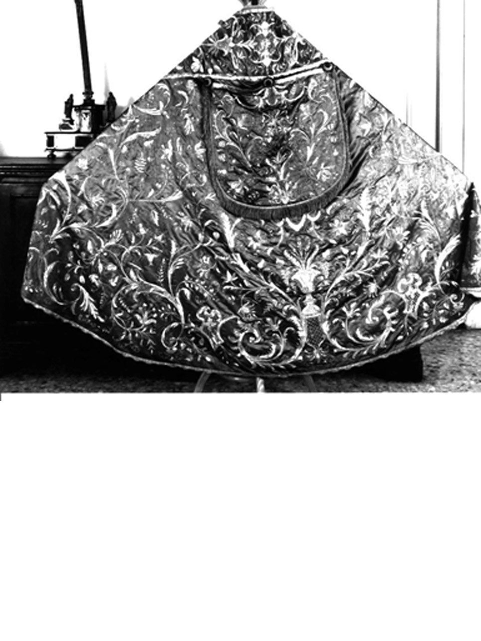 PIANETA, ELEMENTO D'INSIEME - MANIFATTURA NAPOLETANA (Prima metà sec. XIX)