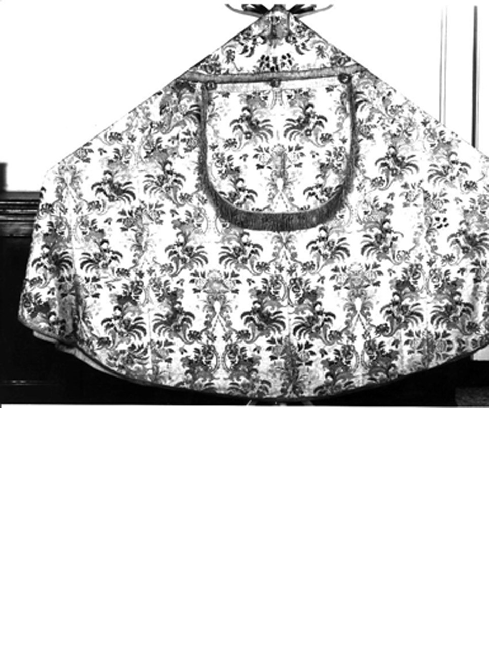 PIVIALE, OPERA ISOLATA - MANIFATTURA NAPOLETANA (Metà sec. XVIII)