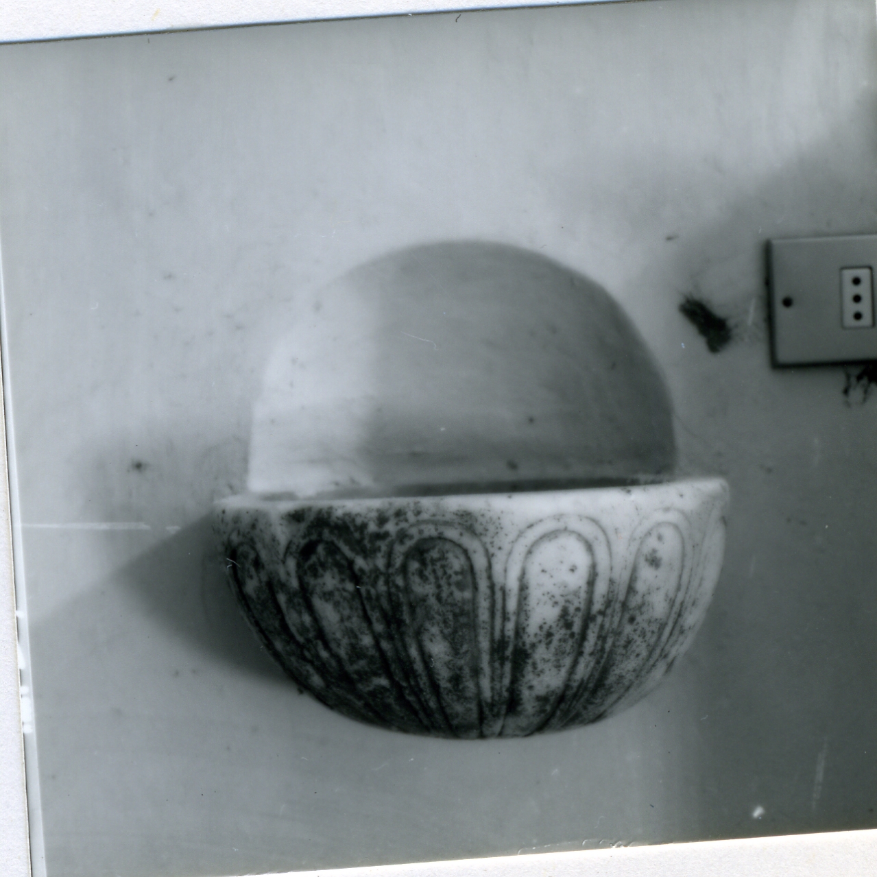 ACQUASANTIERA - A CONCHIGLIA - ambito napoletano (FINE sec. XIX)