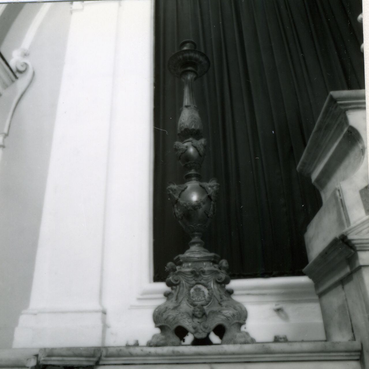 CANDELABRO, SERIE - manifattura napoletana (Prima metà sec. XIX)