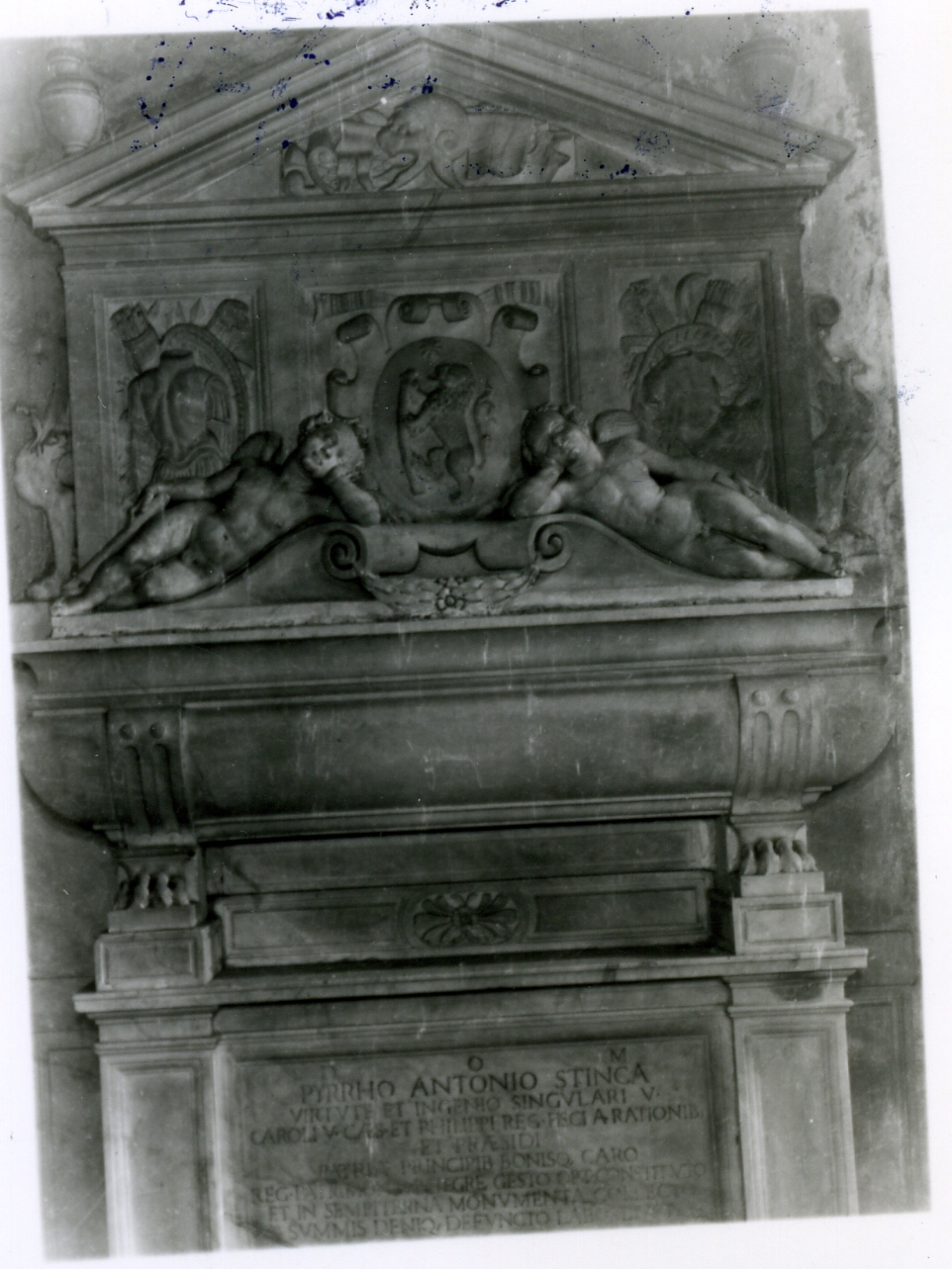 monumento funebre di Naccherino Michelangelo (cerchia) (seconda metà sec. XVI)