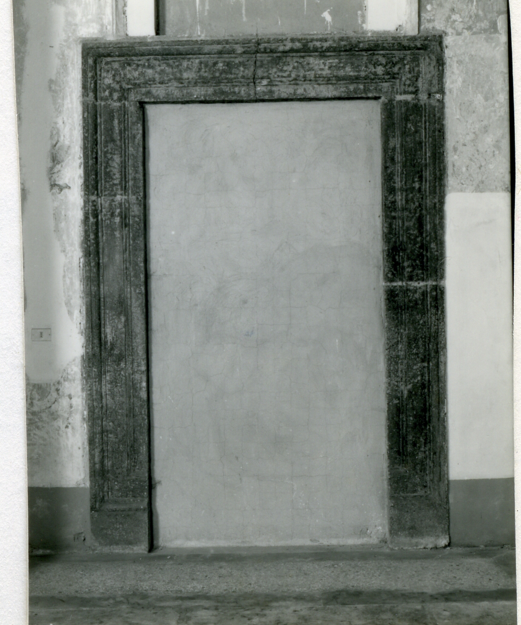 STIPITE DI PORTA - ambito napoletano (Prima metà sec. XVII)