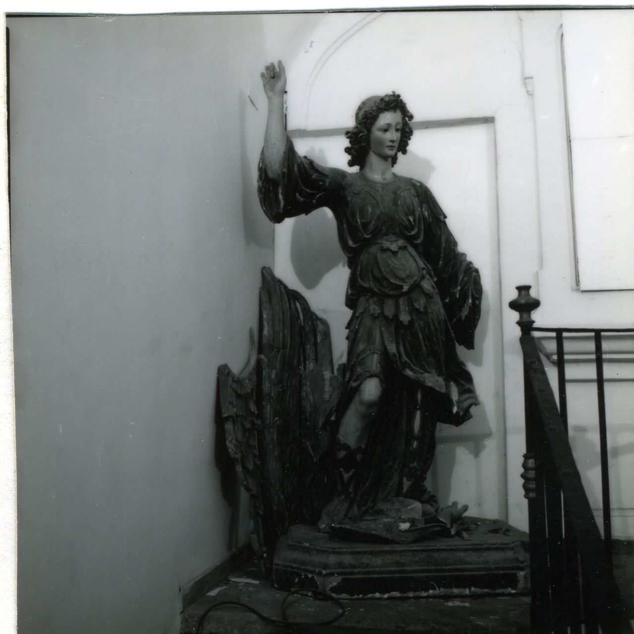 angelo custode (scultura) - bottega napoletana (fine sec. XVII)