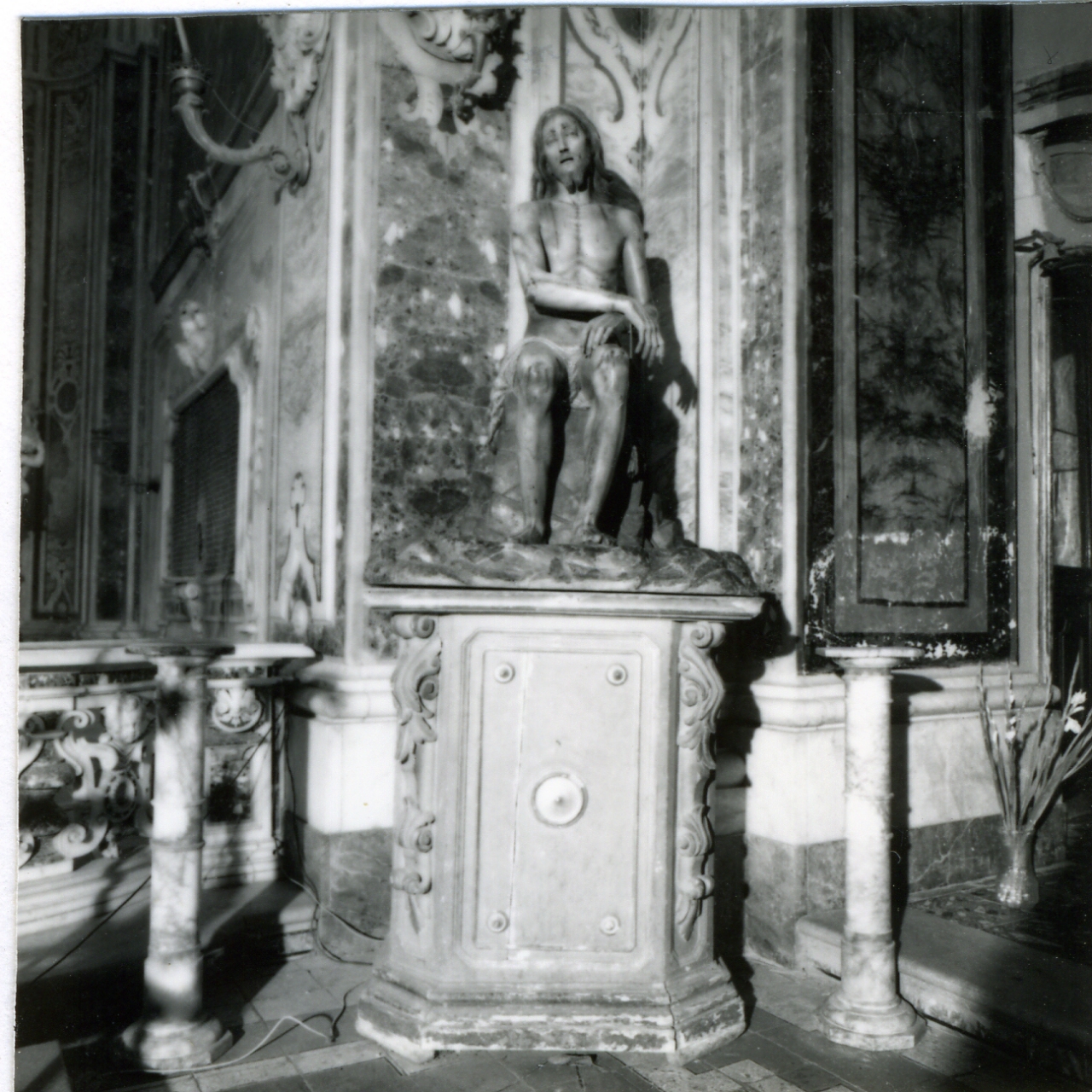 BASE DI SCULTURA - manifattura napoletana (FINE sec. XIX)