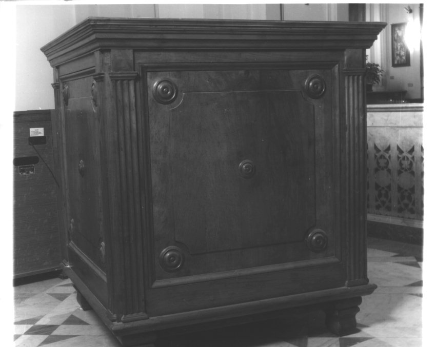 BASE DI STATUA - manifattura napoletana (Seconda metà sec. XIX)