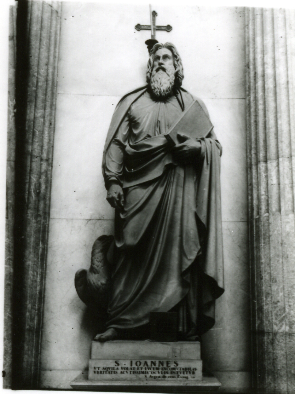 San Giovanni Evangelista (statua) di Tenerani Pietro (prima metà sec. XIX)
