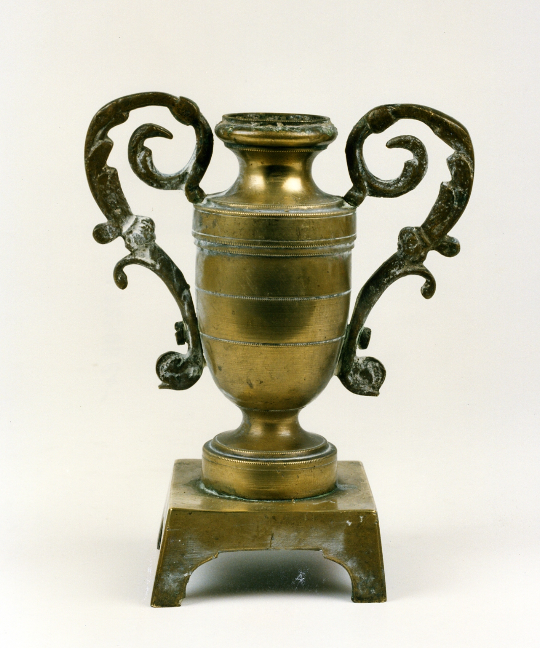 vaso d'altare per composizione floreale, serie - bottega campana (fine sec. XIX)