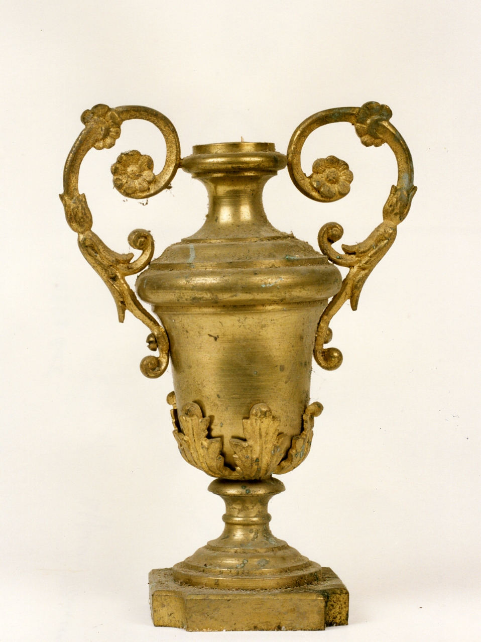 vaso d'altare per composizione floreale, serie - bottega campana (fine/inizio secc. XIX/ XX)