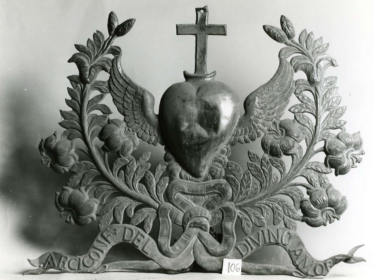 EMBLEMA DI CONFRATERNITA - manifattura napoletana (Seconda metà sec. XIX)