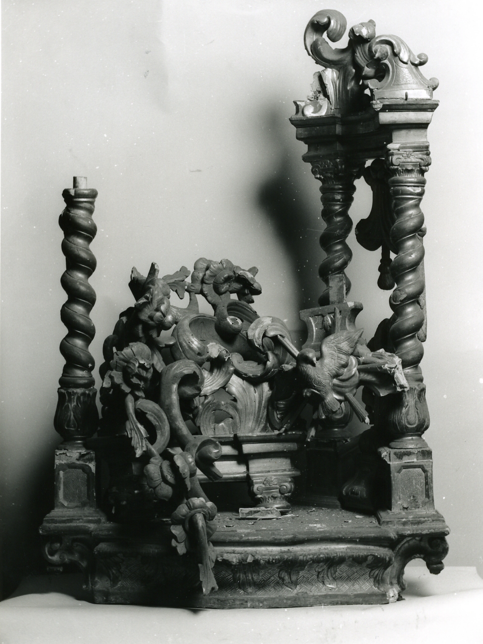 TRONETTO PER ESPOSIZIONE EUCARISTICA, FRAMMENTO - manifattura napoletana (Prima metà sec. XIX)