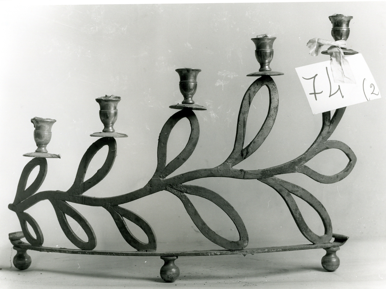 candelabro, serie - bottega napoletana (inizio sec. XX)
