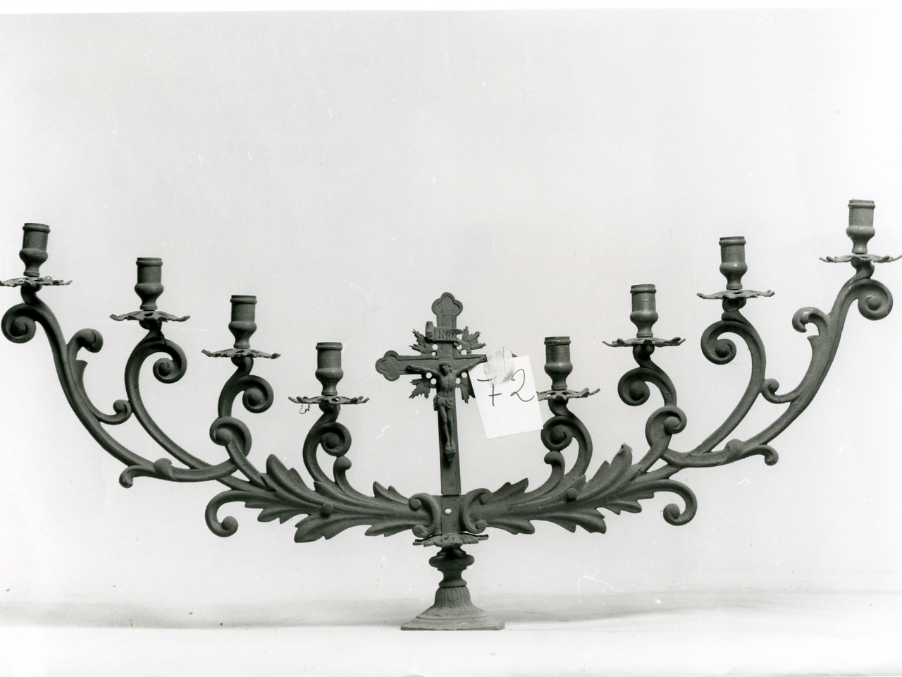 candelabro - bottega napoletana (inizio sec. XX)