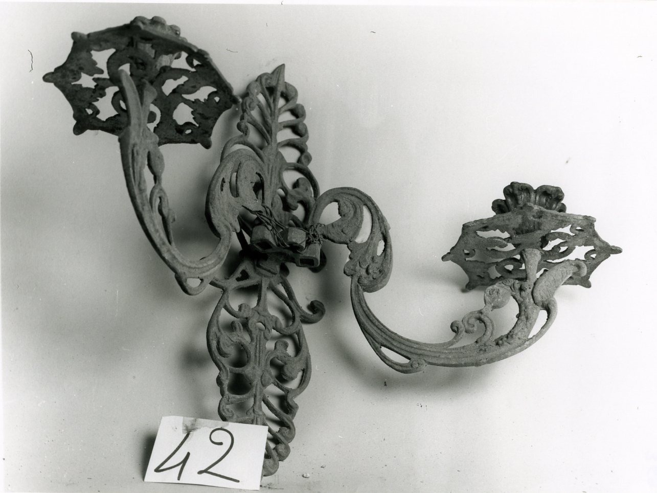 candeliere da parete - bottega napoletana (inizio sec. XX)