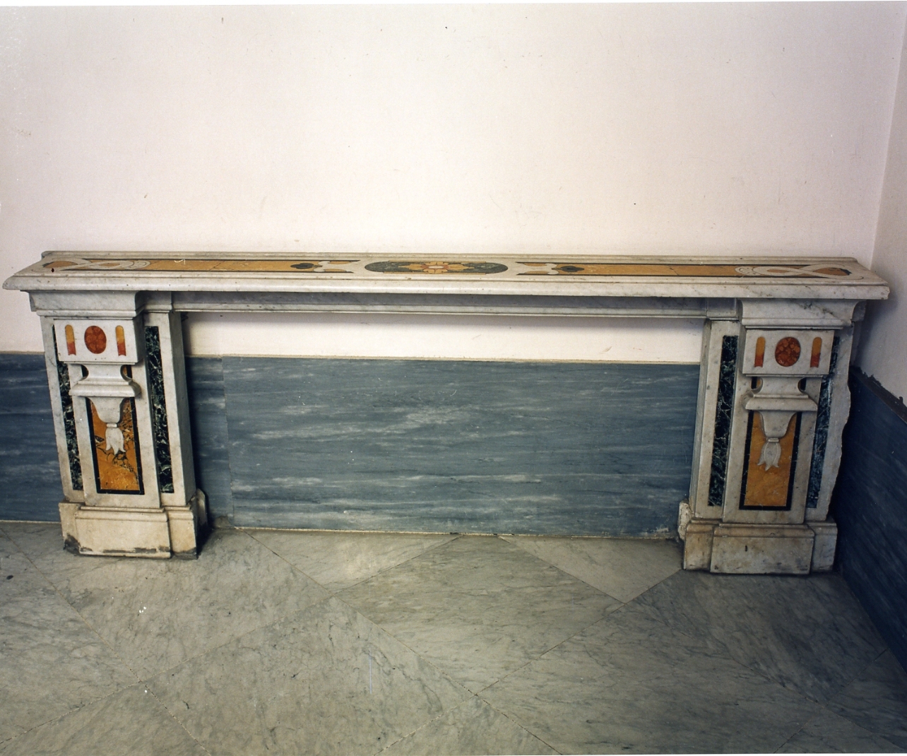 balaustrata, serie - bottega napoletana (secondo quarto sec. XVIII)