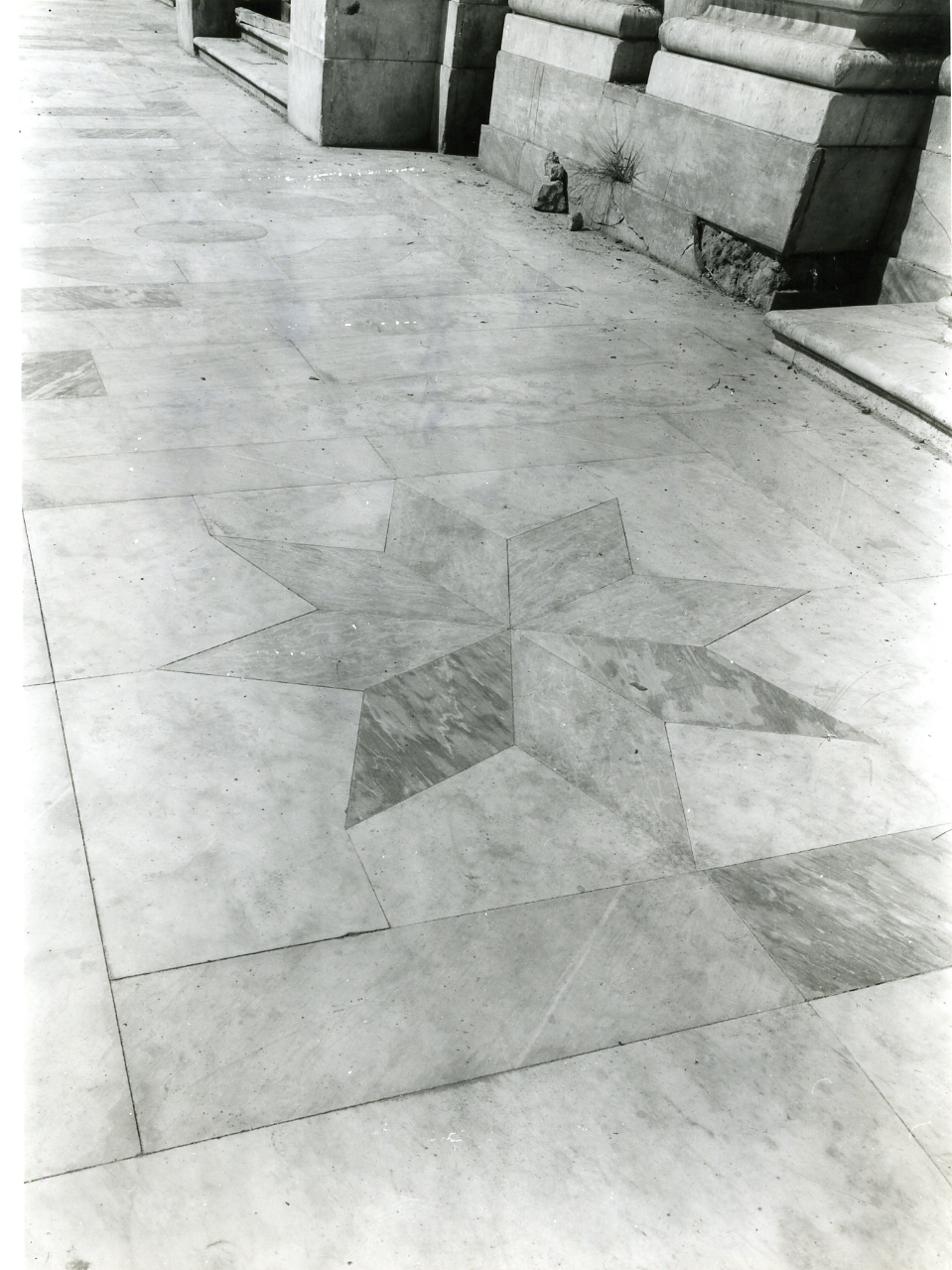 pavimento di Di Bartolomeo Dionisio, Lazzari Jacopo (seconda metà sec. XVII)