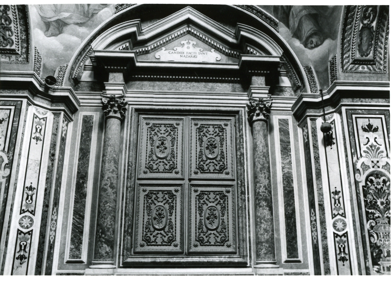 decorazione plastico-architettonica, serie di Lazzari Jacopo (sec. XVII)