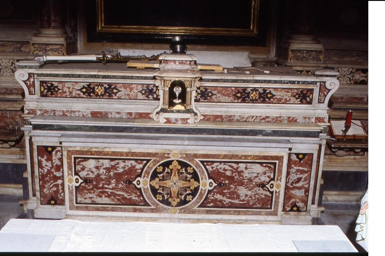 altare maggiore di Fanzago Cosimo (e aiuti) (sec. XVII)