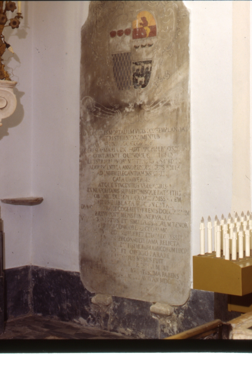 lapide tombale di Ferace Carlo (sec. XVIII)
