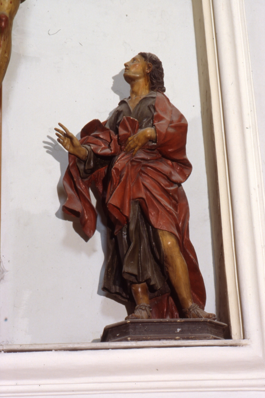 San Giovanni Evangelista (statua) di Fumo Nicola (cerchia) (prima metà sec. XVIII)