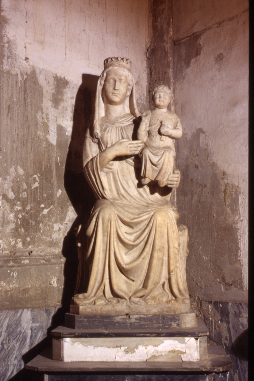 Madonna con Bambino (statua) di Tino di Camaino (scuola) (prima metà sec. XIV)