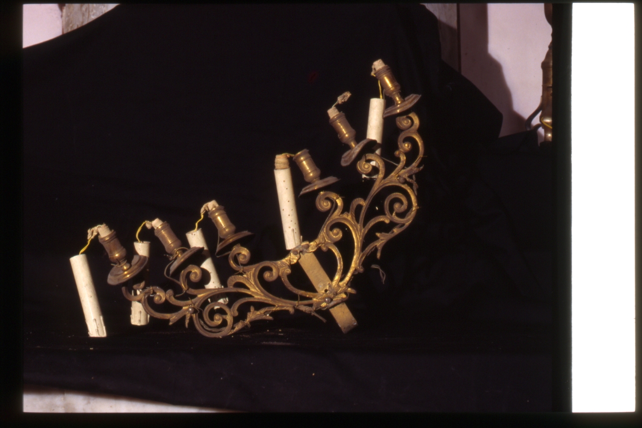 candeliere - bottega napoletana (seconda metà sec. XIX)