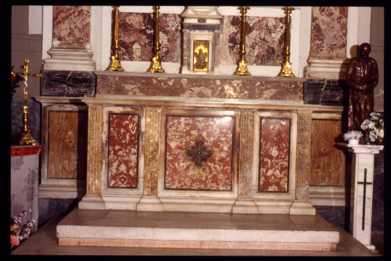 altare, insieme - bottega napoletana (secondo quarto sec. XIX)