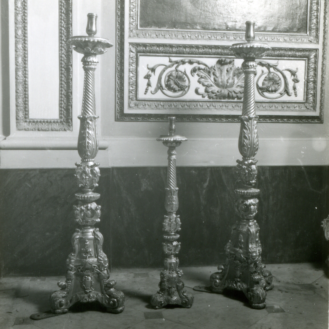 CANDELABRO D'ALTARE, SERIE - manifattura napoletana (Seconda metà sec. XVIII)