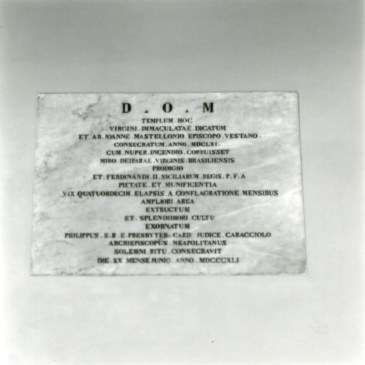 LAPIDE COMMEMORATIVA - ambito napoletano